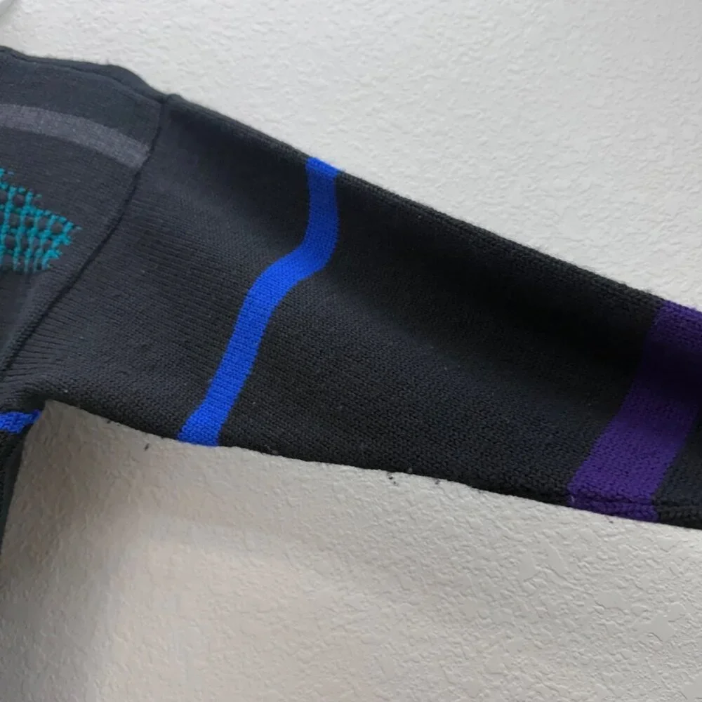 VTG Coogi Australia Pure Wool Black Knit Crewneck Pullover Sweater Mens sz Small